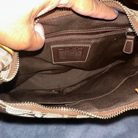 Coach Logo Shoulder Bag Purse Boho Brown Leather - Picture 4 of 9